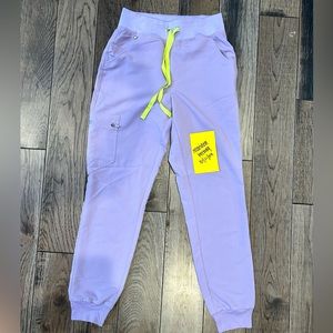 Lavender Dew Figs Zamora joggers